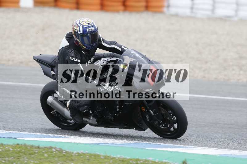 /02 28.-31.01.2025 Moto Center Thun Jerez/gruen-green/63